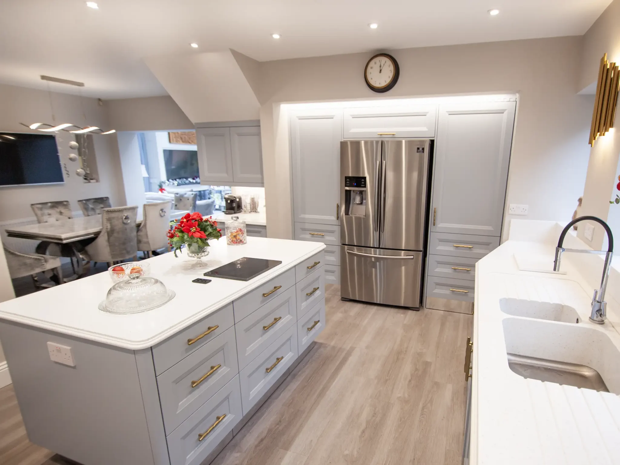 Full view of a luxury kitchen with modern features in Hale, CheshireFull view of a luxury kitchen with modern features in Hale, Cheshire